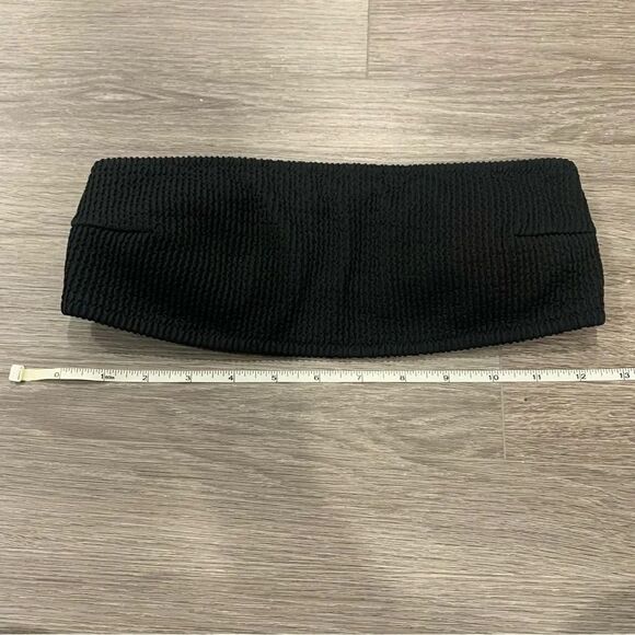 3/$15 H&M Shirred crinkle  black bandeau bikini top size 6 - Picture 3 of 4
